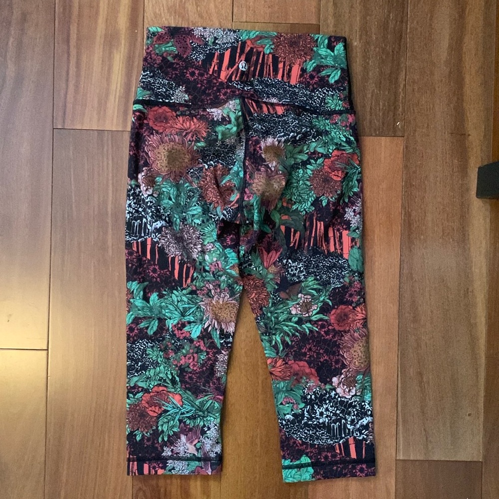 Lululemon capris